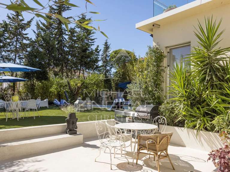 Maison Le Cannet - 4 chambres - 276m²