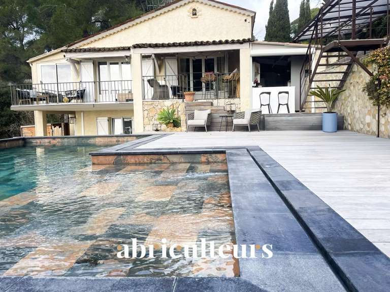 Maison avec Vue sur mer Le Cannet - 6 chambres - 227m²