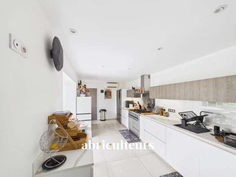 Maison avec Vue sur mer Le Cannet - 6 chambres - 227m²