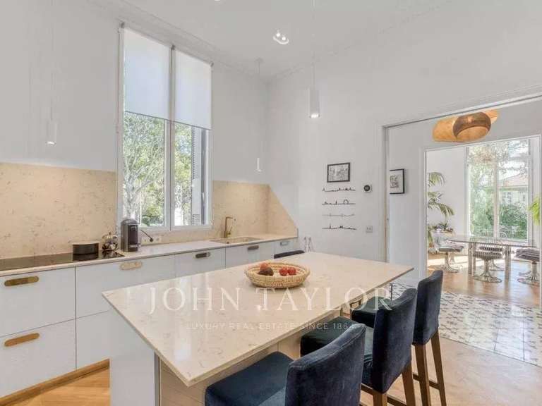 Maison Le Cannet - 5 chambres - 285m²