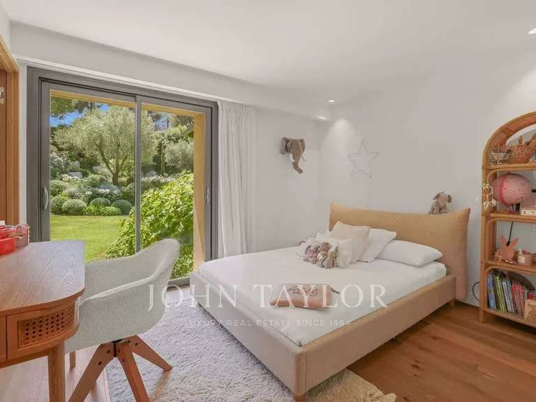 Maison Le Cannet - 5 chambres - 260m²