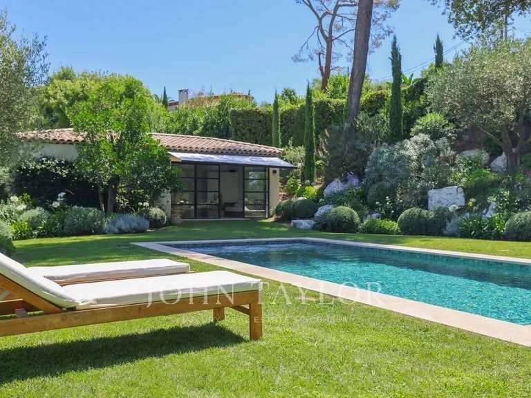 Maison Le Cannet - 5 chambres - 260m²