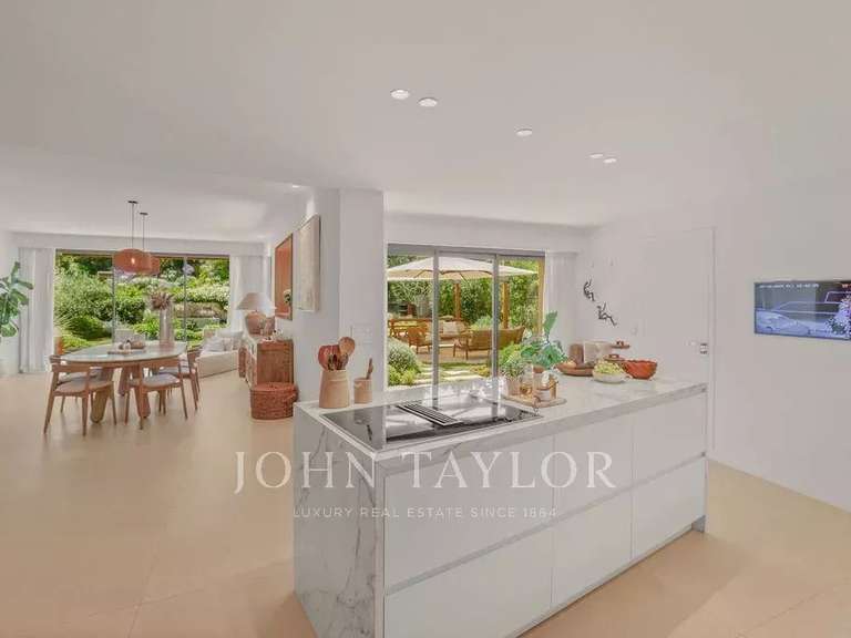 Maison Le Cannet - 5 chambres - 260m²