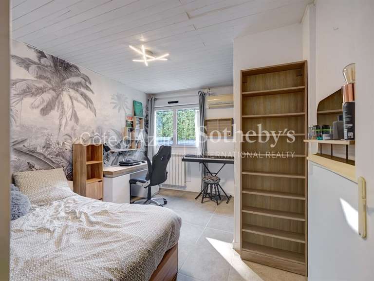 Maison Le Cannet - 3 chambres - 113m²