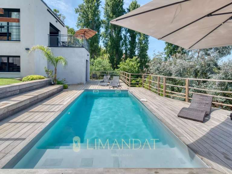 Maison Le Cannet - 3 chambres - 103m²