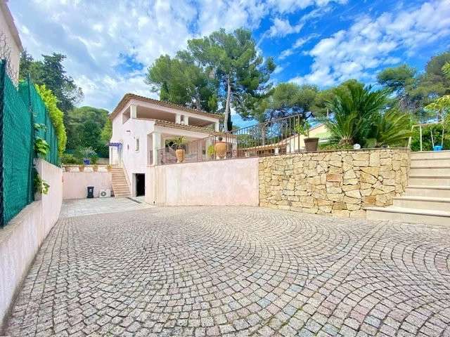 Maison Le Cannet - 255m²
