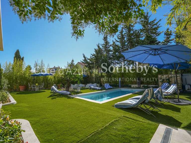 Maison Le Cannet - 4 chambres - 280m²