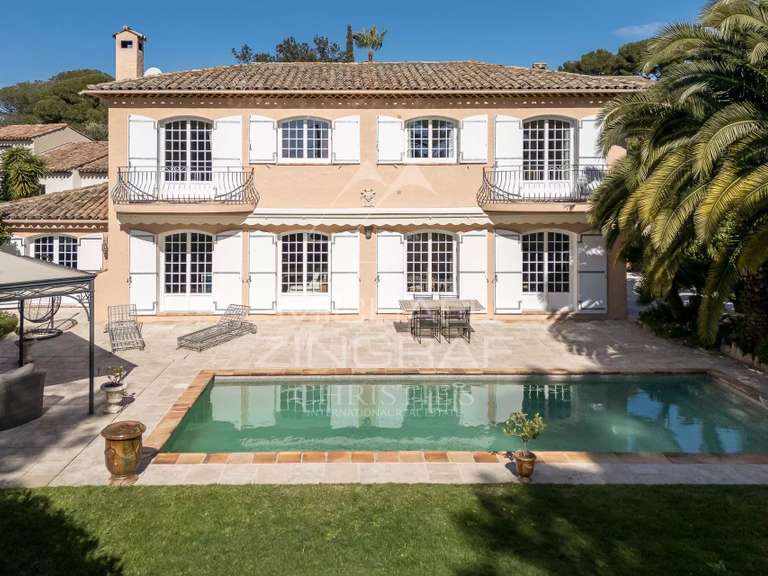 Maison Le Cannet - 4 chambres - 196m²