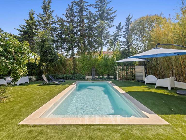 Maison Le Cannet - 4 chambres - 307m²
