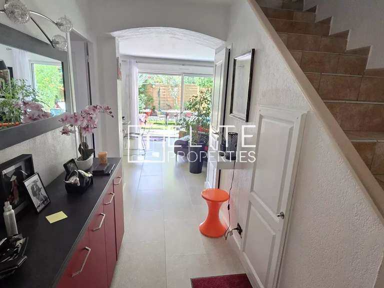 Maison Le Cannet - 4 chambres - 138m²
