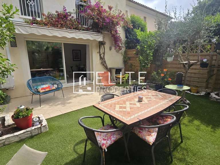 Maison Le Cannet - 4 chambres - 138m²