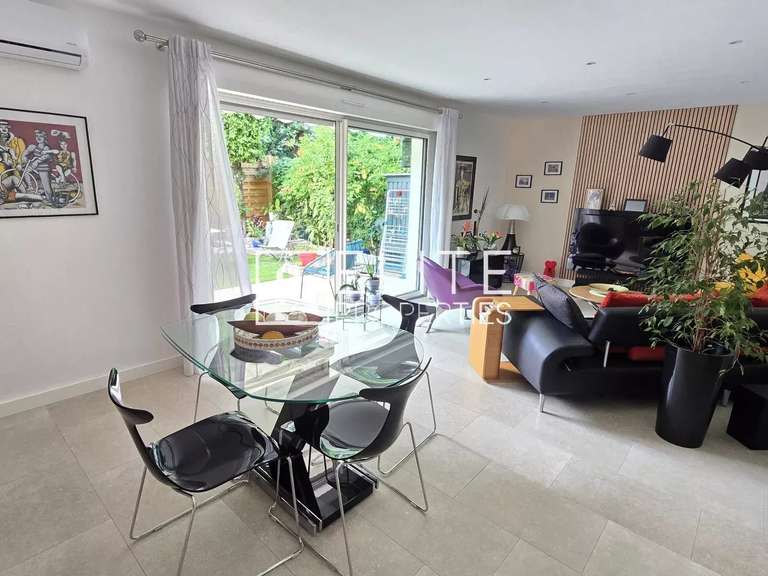 Maison Le Cannet - 4 chambres - 138m²