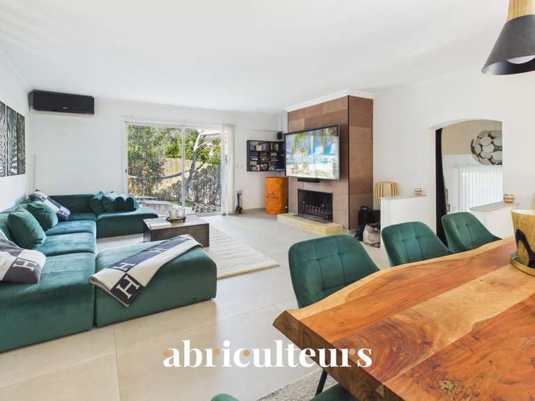 Maison Le Cannet - 4 chambres - 313m²