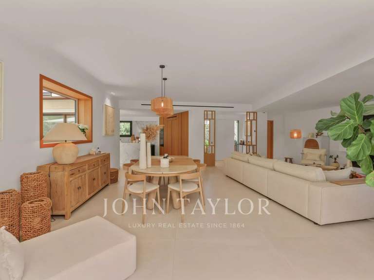 Maison Le Cannet - 5 chambres - 276m²
