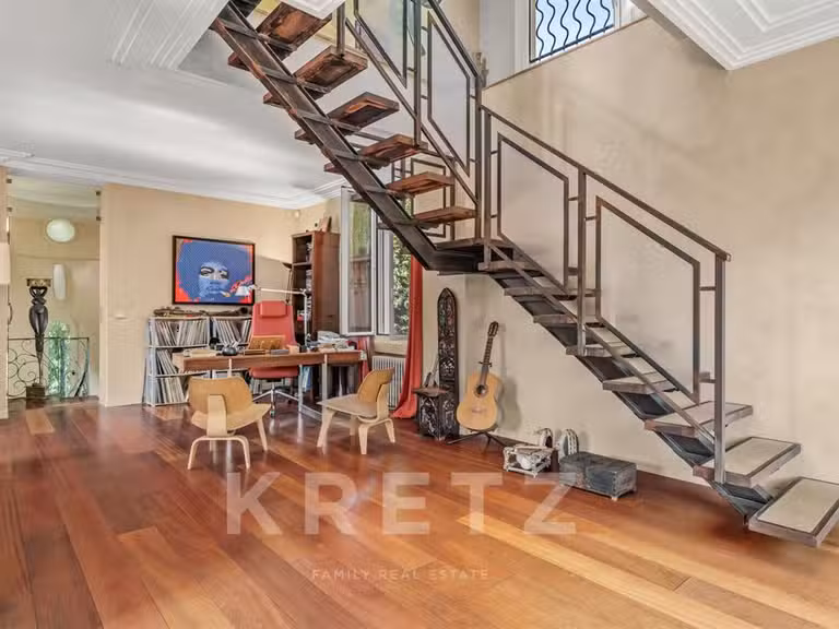 Maison Le Cannet - 3 chambres - 290m²