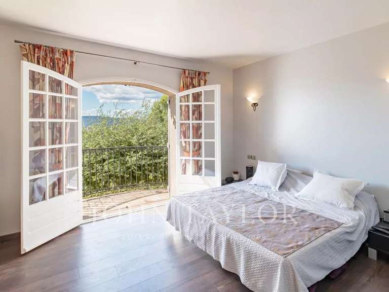 Maison Le Cannet - 6 chambres - 348m²