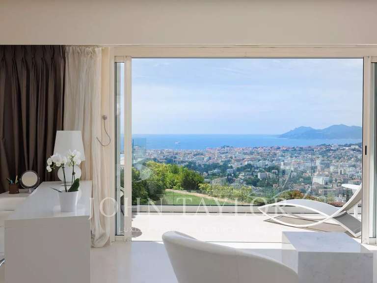 Property with Sea view Le Cannet - 7 bedrooms - 350m²