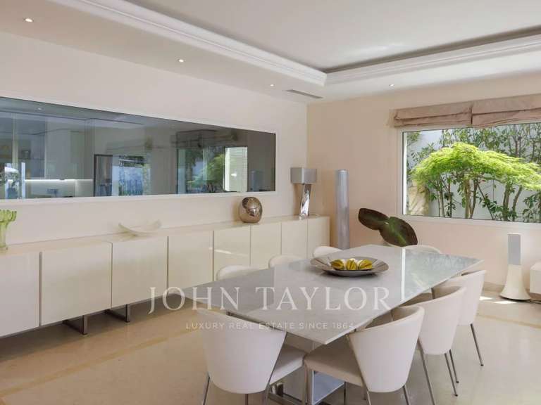 Property with Sea view Le Cannet - 7 bedrooms - 350m²