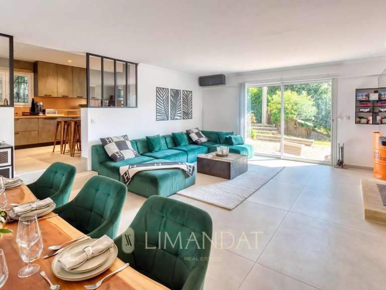 Propriété Le Cannet - 4 chambres - 313m²