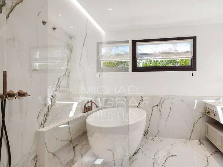 Villa with Sea view Le Cannet - 5 bedrooms - 490m²