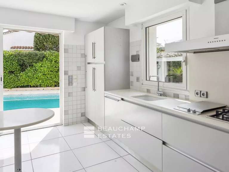 Villa Le Cannet - 5 chambres - 266m²