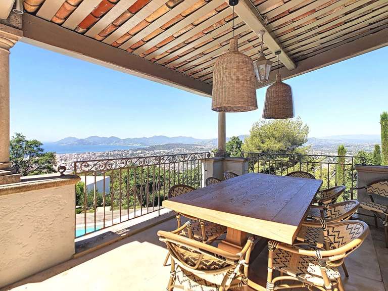 Villa with Sea view Le Cannet - 4 bedrooms - 320m²