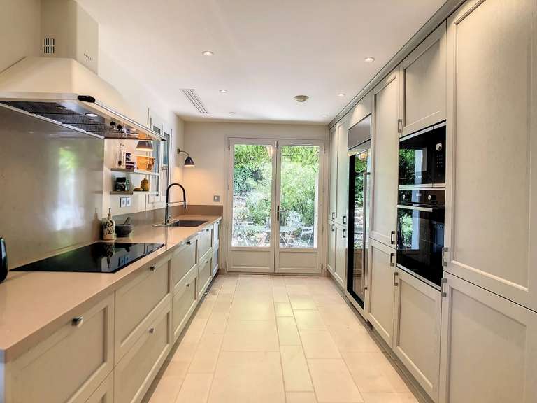 Villa with Sea view Le Cannet - 4 bedrooms - 320m²