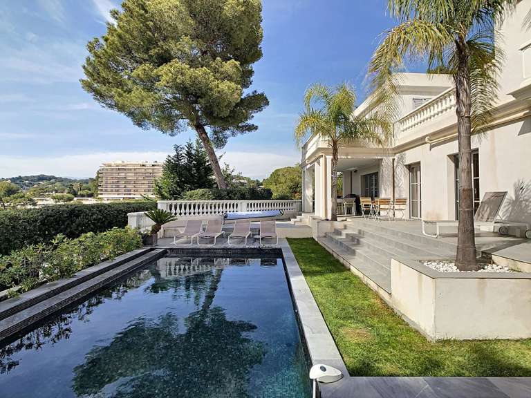 Villa Le Cannet - 5 bedrooms - 220m²