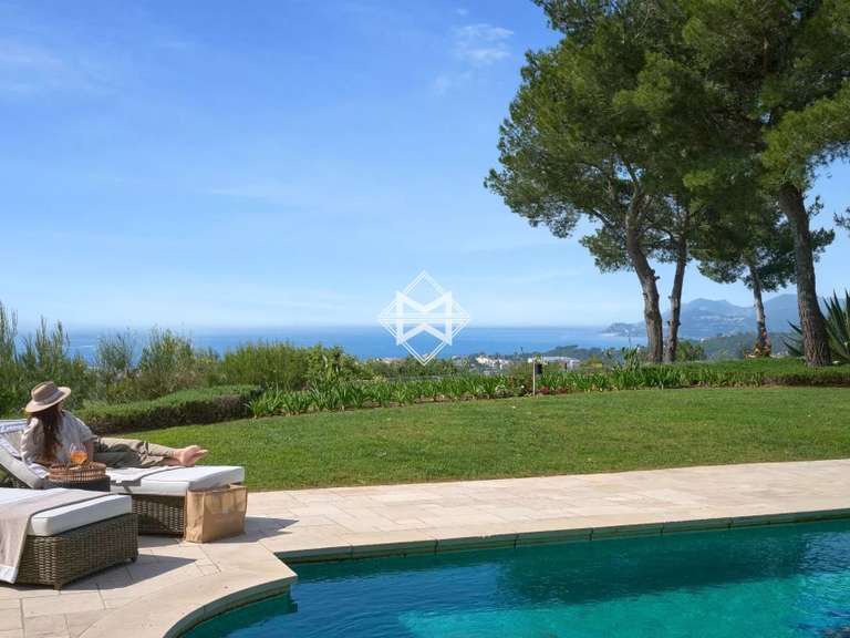 Villa with Sea view Le Cannet - 4 bedrooms - 300m²