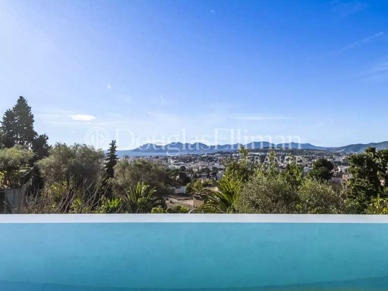 Villa Le Cannet - 4 bedrooms - 302m²