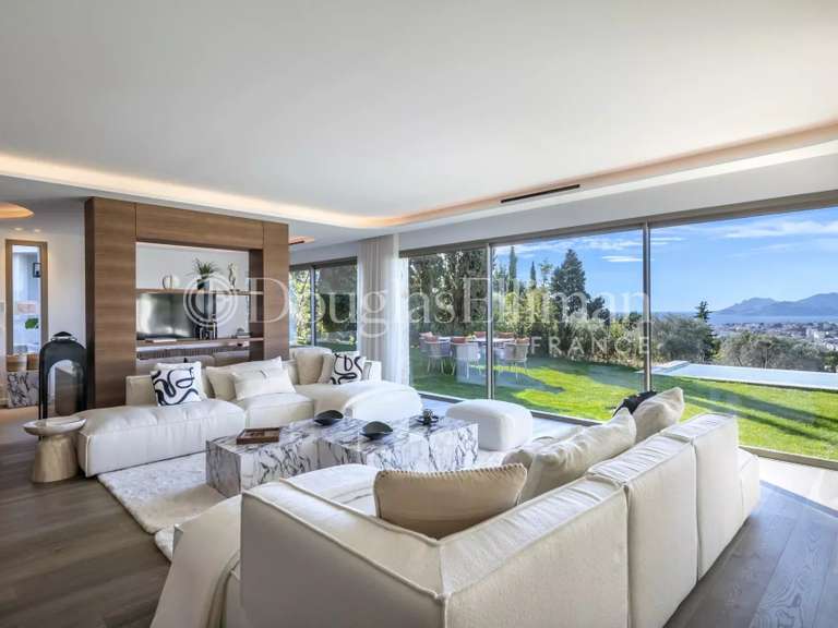 Villa Le Cannet - 4 bedrooms - 302m²