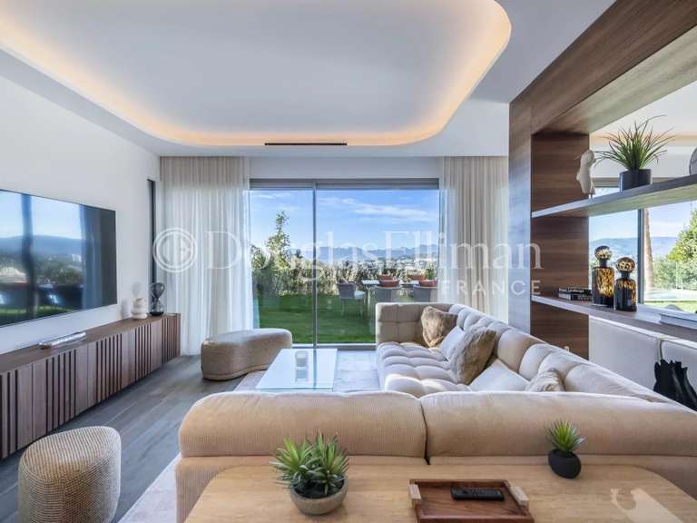 Villa Le Cannet - 4 bedrooms - 302m²