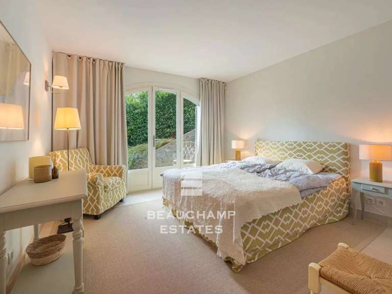 Villa with Sea view Le Cannet - 4 bedrooms - 319m²