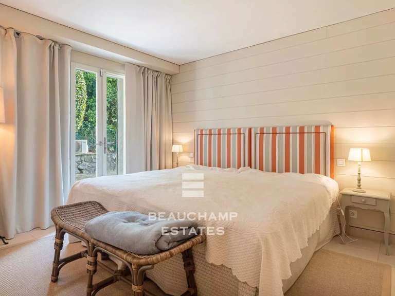 Villa with Sea view Le Cannet - 4 bedrooms - 319m²