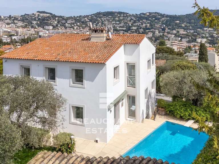 Villa Le Cannet - 5 chambres - 266m²
