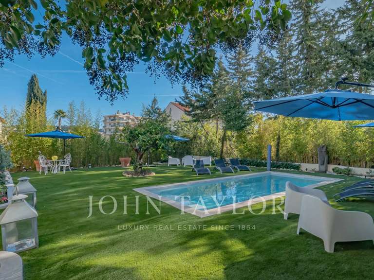 Villa Le Cannet - 4 chambres - 276m²