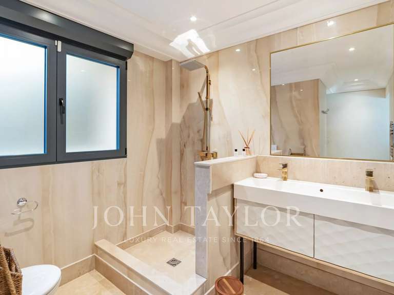 Villa with Sea view Le Cannet - 5 bedrooms - 300m²