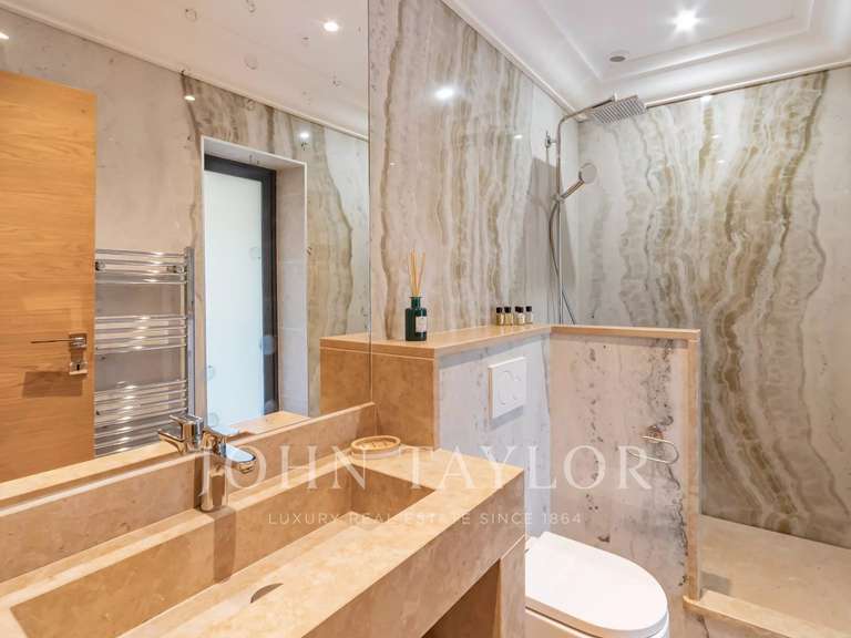 Villa with Sea view Le Cannet - 5 bedrooms - 300m²