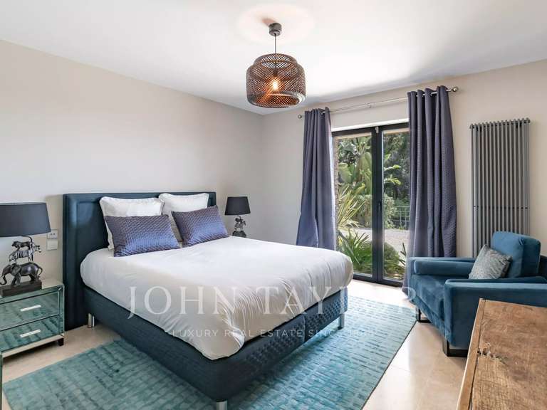 Villa with Sea view Le Cannet - 5 bedrooms - 300m²