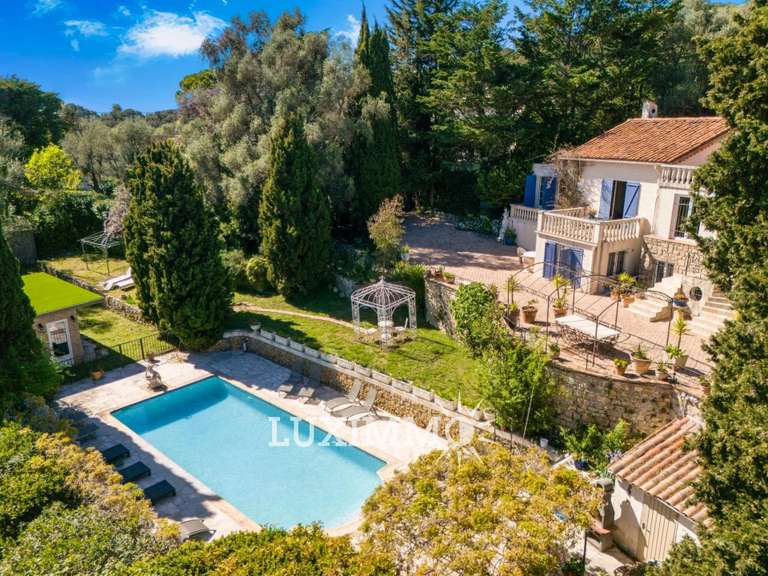 Villa Le Cannet - 10 chambres - 380m²