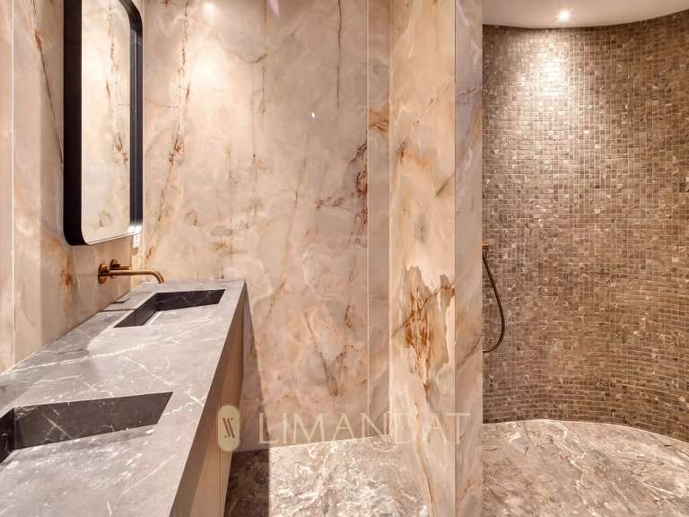 Villa with Sea view Le Cannet - 5 bedrooms - 280m²