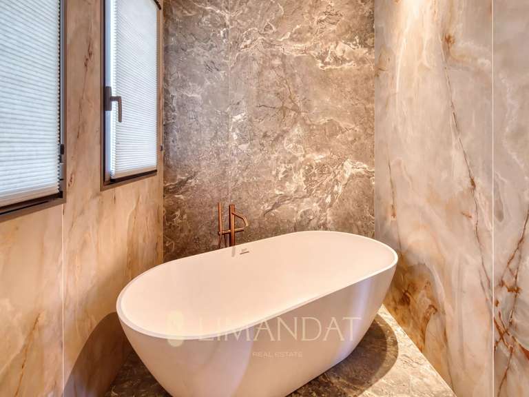 Villa with Sea view Le Cannet - 5 bedrooms - 280m²
