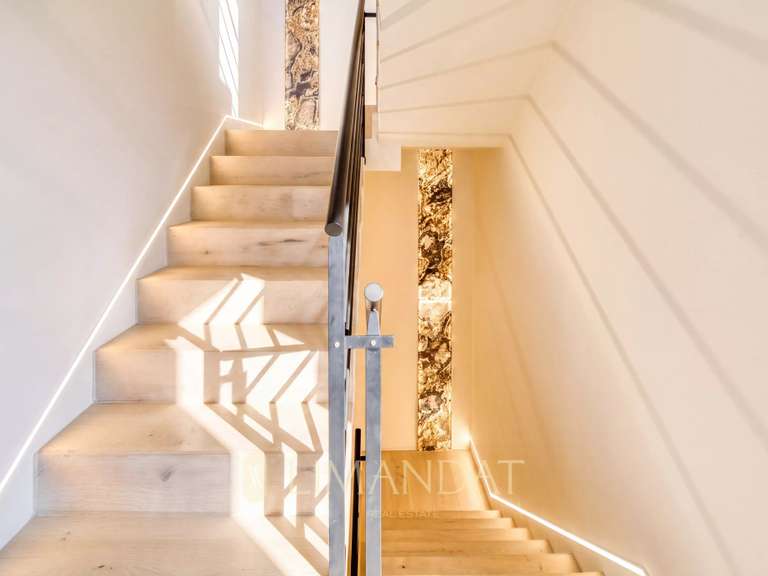 Villa with Sea view Le Cannet - 5 bedrooms - 280m²