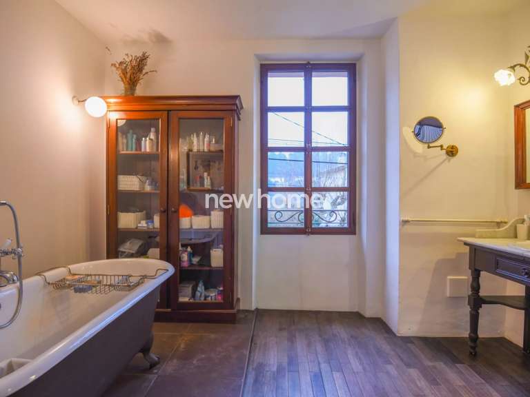 Maison Le Cannet-des-Maures - 4 chambres - 210m²