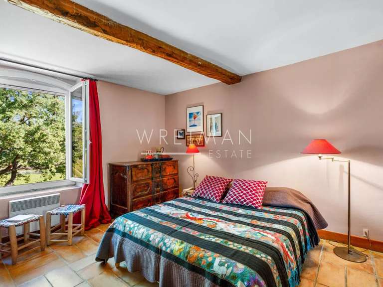 Property Le Cannet-des-Maures - 7 bedrooms - 605m²