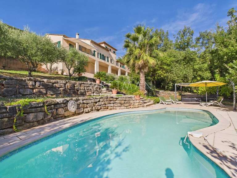 Villa Le Cannet-des-Maures - 4 chambres - 176m²