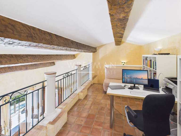 Villa Le Cannet-des-Maures - 4 chambres - 176m²