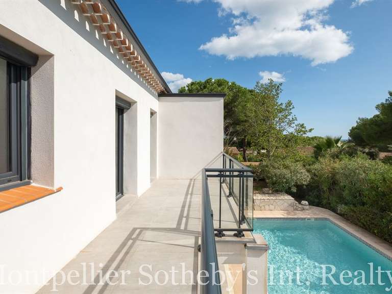 Maison Le cap-d-agde - 1 chambre - 184m²