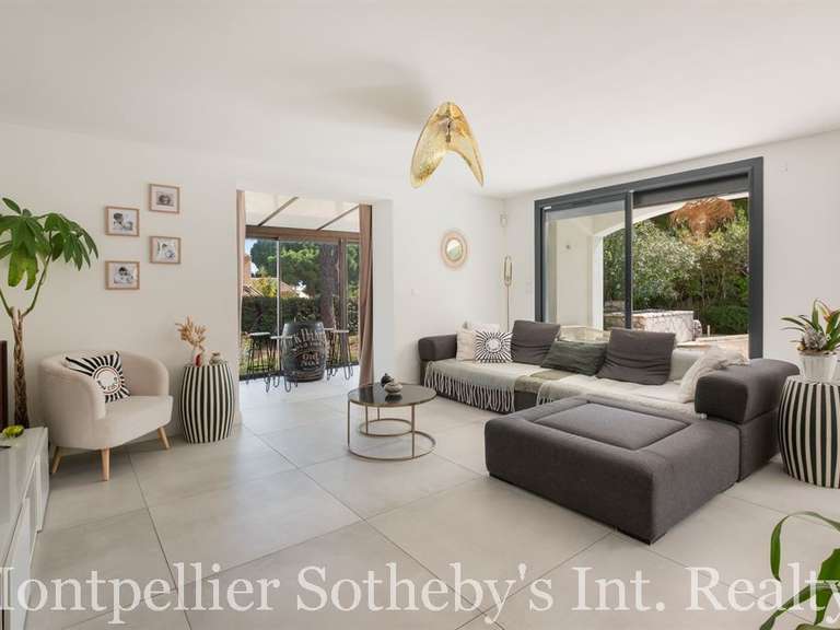 Maison Le cap-d-agde - 1 chambre - 184m²
