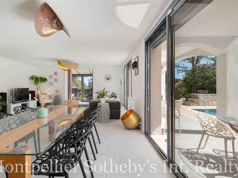 Maison Le cap-d-agde - 1 chambre - 184m²